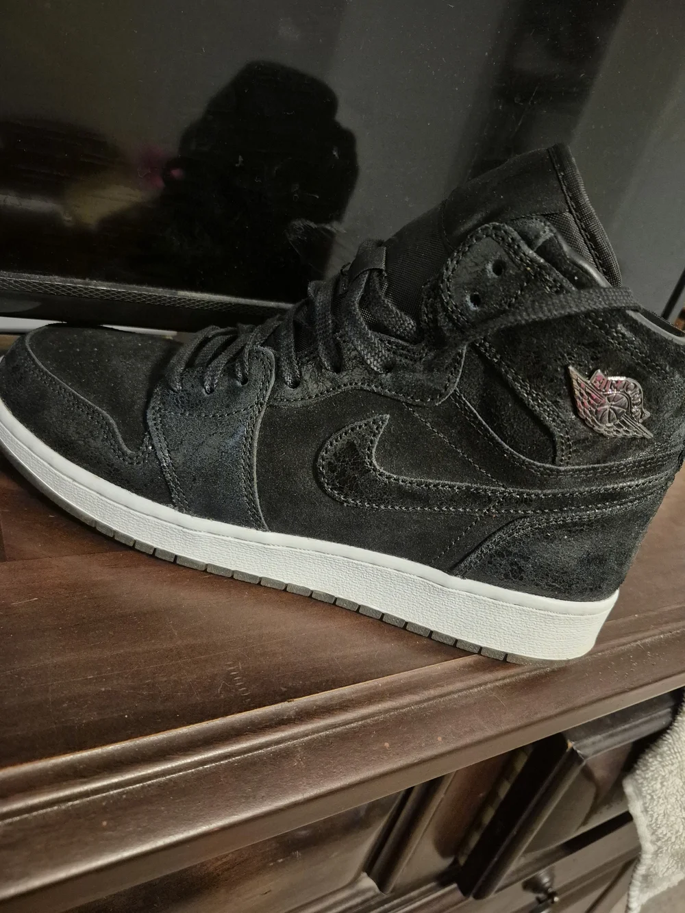 Air Jordan 1 Retro Heiress Black Suede High-Top Sneakers with White Midsole